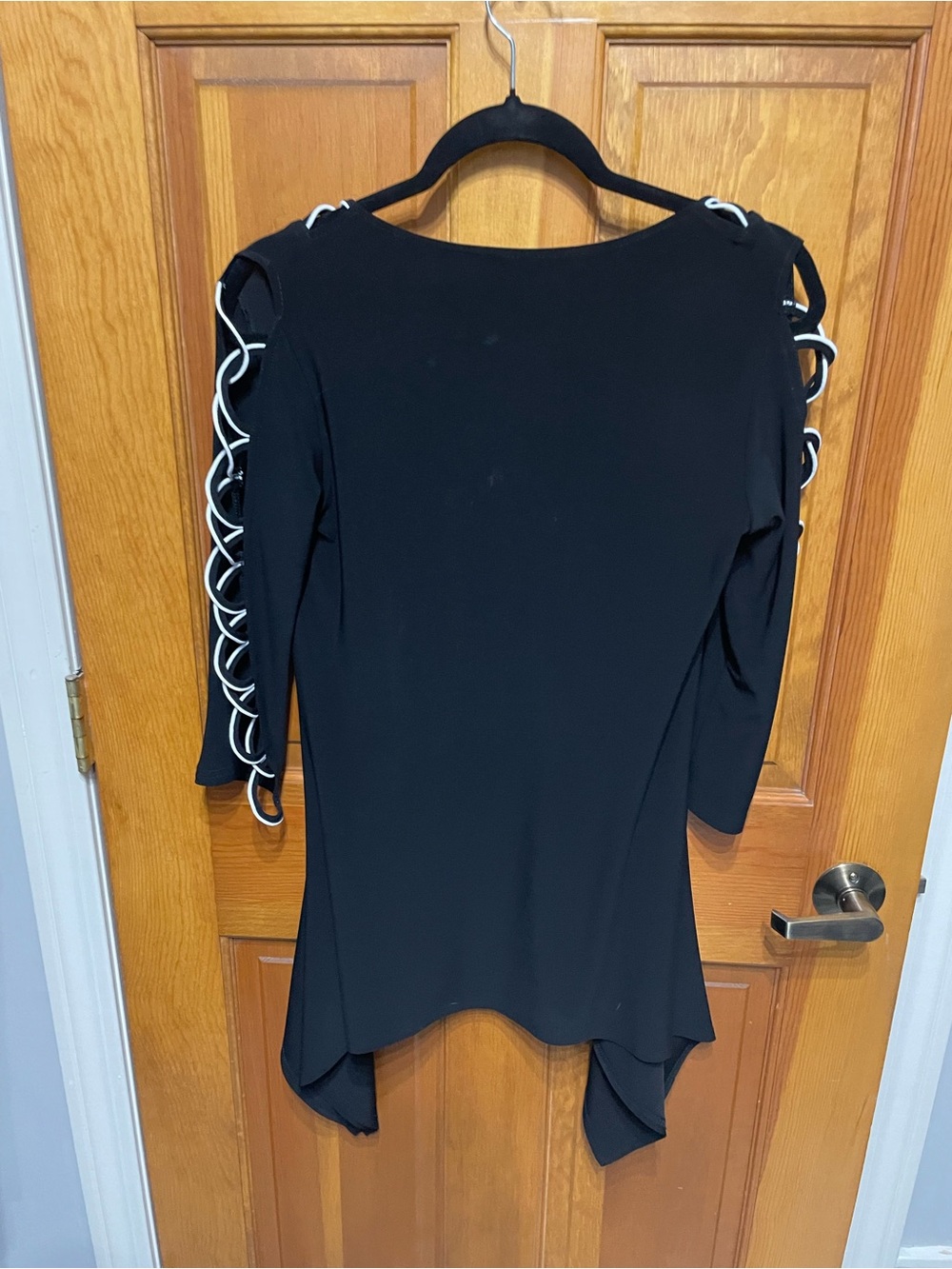 Joseph Ribkoff Black Tunic White Loops Shark Bite Hem Women's Lagenlook Size 4 - Picture 2 of 7
